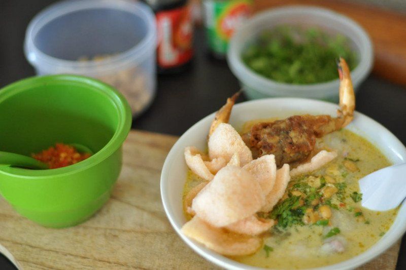 podiumnews.com-Bubur seafood ala Widyantara, paduan cita rasa dan kekuatan medsos