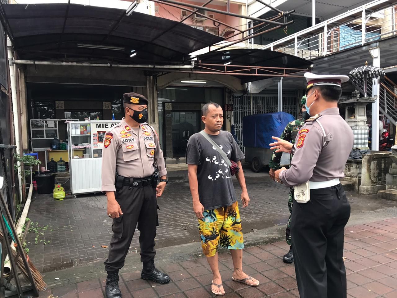 podiumnews.com-Polda Bali Bentuk Satgas PKM Tertibkan Masyarakat Saat PPKM