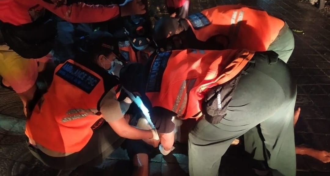 podiumnews.com-Seorang Pria Tusuk Pakai Pisau Teman Sendiri Karena Peminjaman Motor