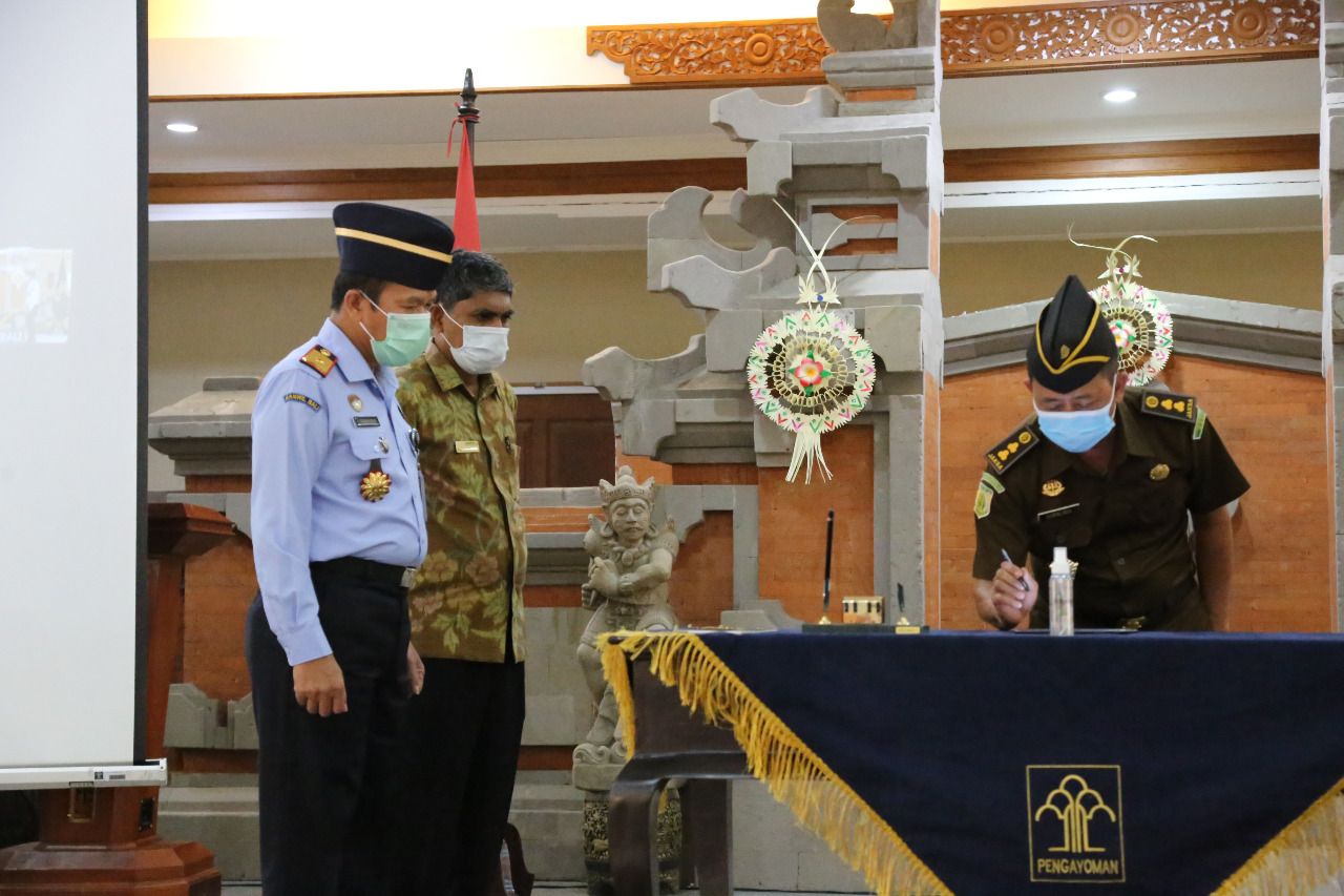 podiumnews.com-Kemenkumham Bali Gelar Deklarasi Pembangunan Zona Integritas Kerja