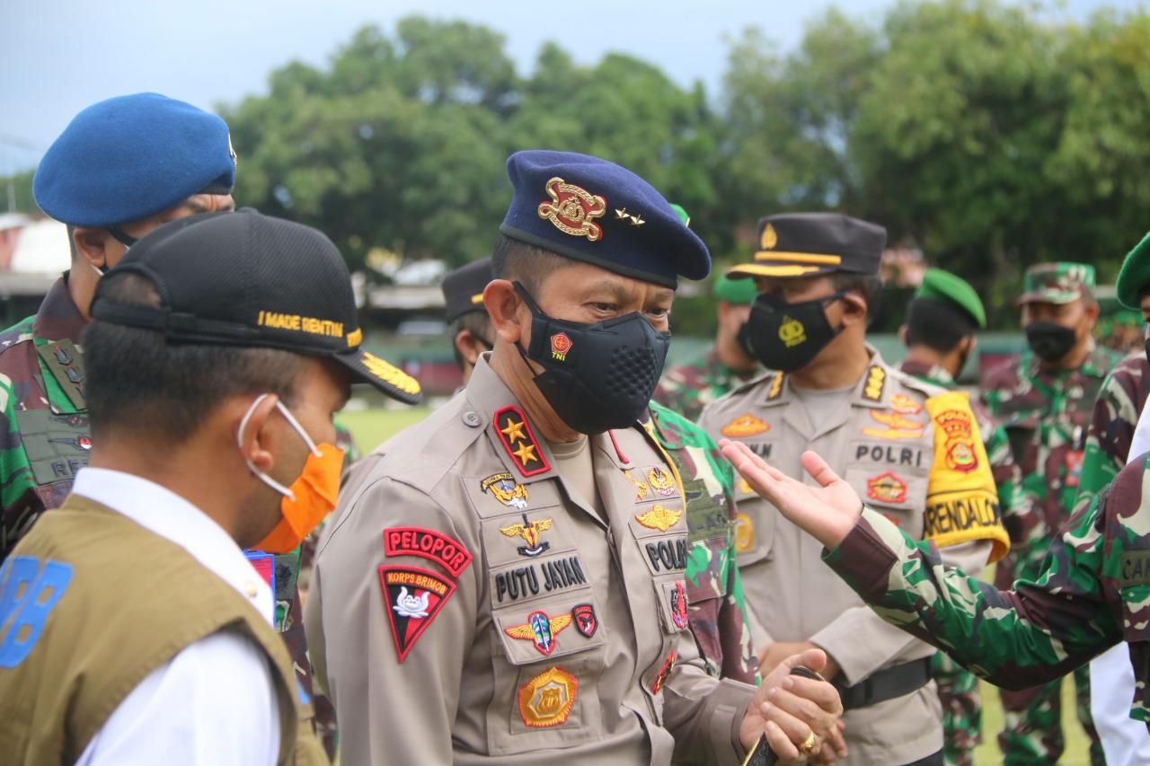 podiumnews.com-Kasdam dan Kapolda Komit Kawal PPKM Mikro di Bali