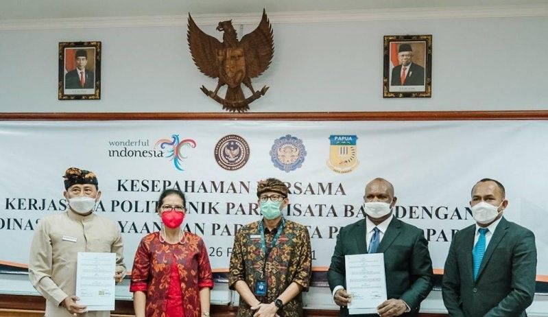 podiumnews.com-Poltekpar Bali-Disbudpar Papua Kerja Sama Siapkan SDM Unggul
