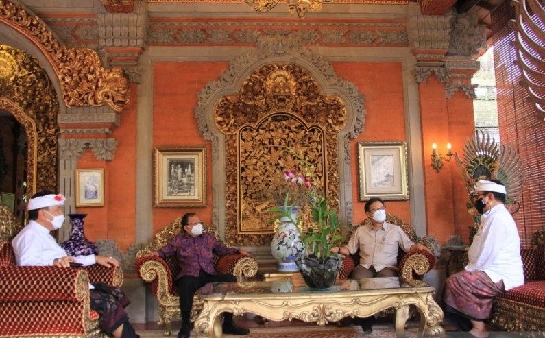 podiumnews.com-Menkes Tinjau Kesiapan Lokasi Vaksinasi Covid-19 di Ubud