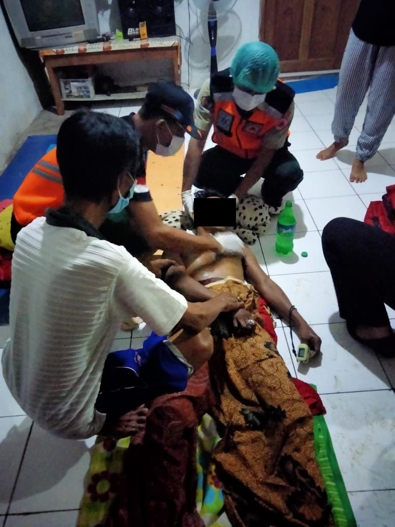 podiumnews.com-Diduga Stres, Seorang Pria di Denpasar Tewas Tenggak Solar