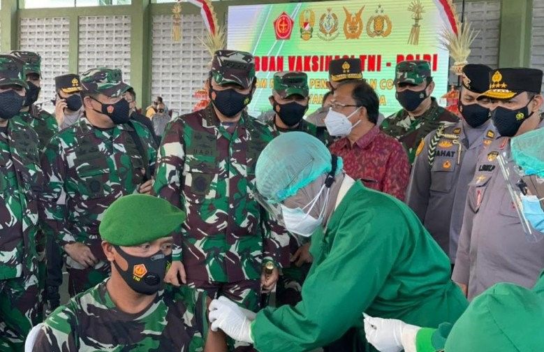 podiumnews.com-Panglima TNI Tegaskan Sinergitas TNI-Polri dalam Vaksinasi COVID-19