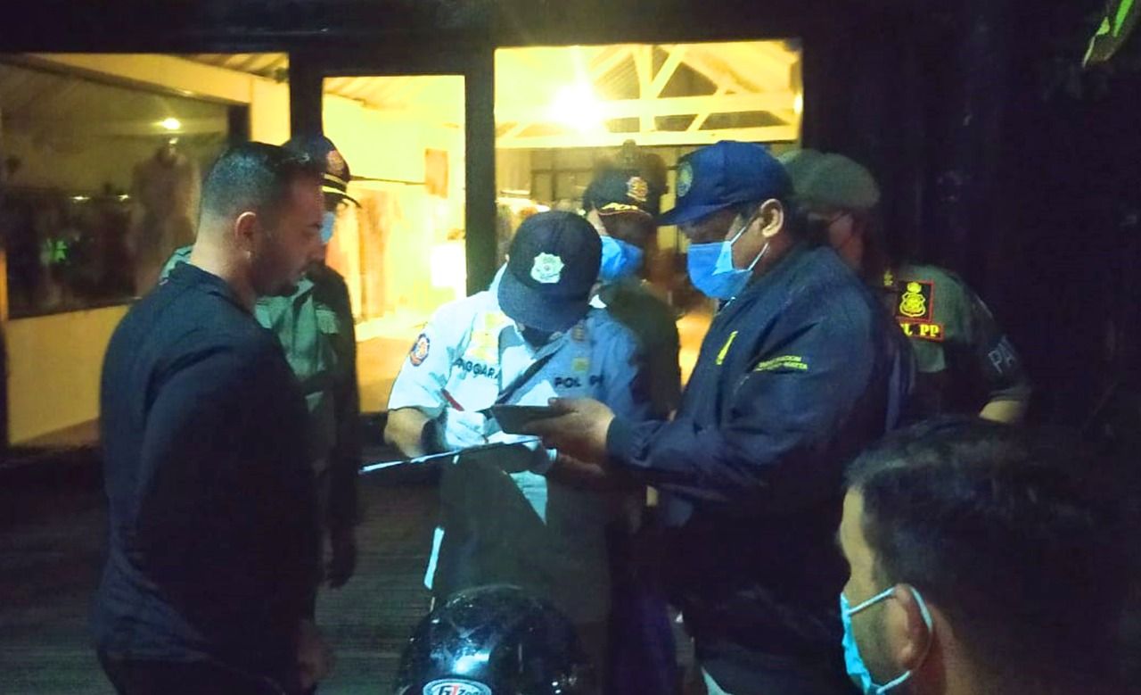 podiumnews.com-Tim Pemburu Prokes Jaring 12 Pelanggar di Seminyak