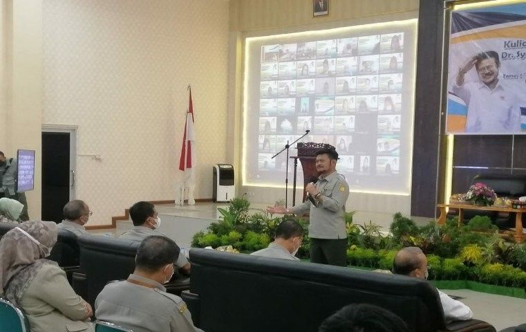 podiumnews.com-Mentan Enggan Berkomentar Soal Rencana Impor Beras