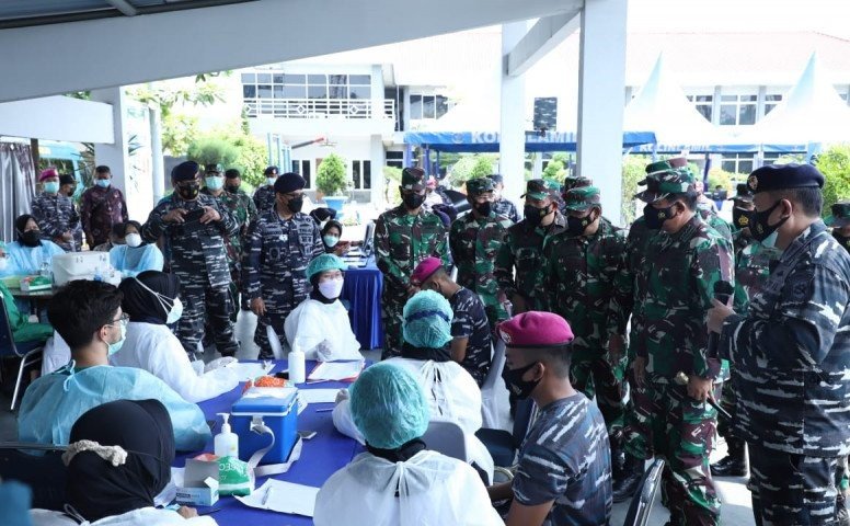 130 Ribu Prajurit TNI Jalani Vaksinasi Serentak di 10 Provinsi