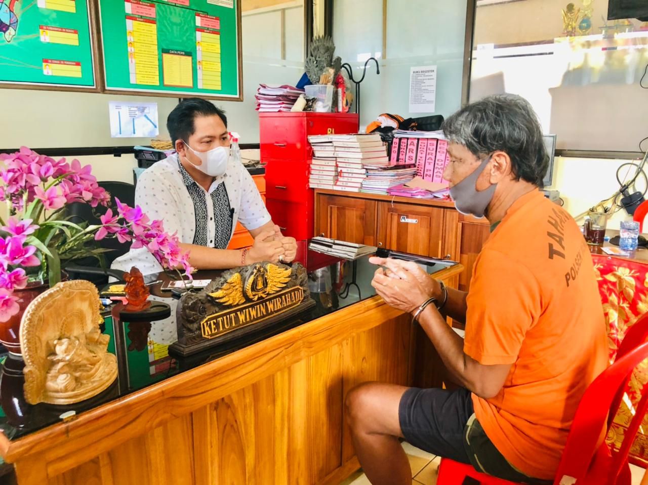 podiumnews.com-Polisi Tangkap Pencuri Vila di Mengwi, Satu Buron