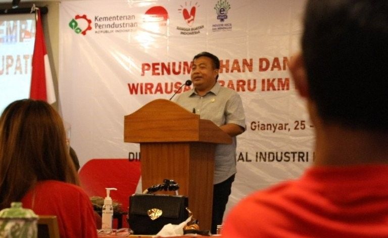 podiumnews.com-I Nyoman Patra Fokus Bantu Pengembangan UMKM di Bali Selama Pandemi