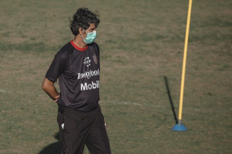 podiumnews.com- Pelatih Bali United Sambut Baik Gelaran Piala Wali Kota Solo