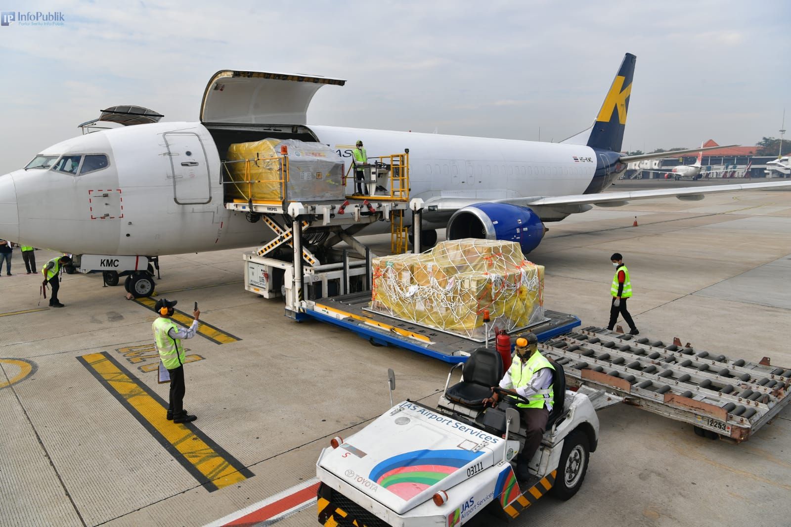 podiumnews.com-Indonesia Kembali Kedatangan 274 Ribu Vaksin Pfizer