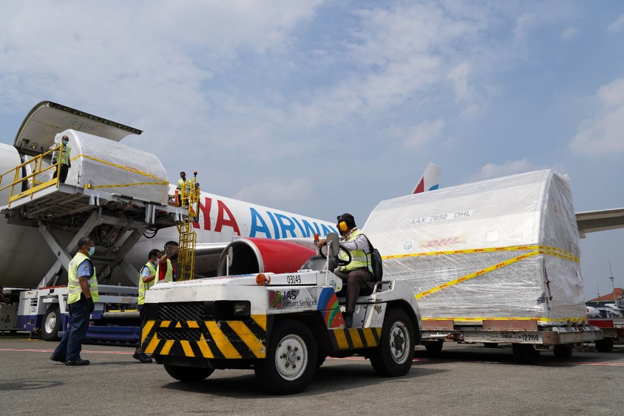 podiumnews.com-871 Ribu Dosis Vaksin Pfizer Donasi AS Tiba di Indonesia