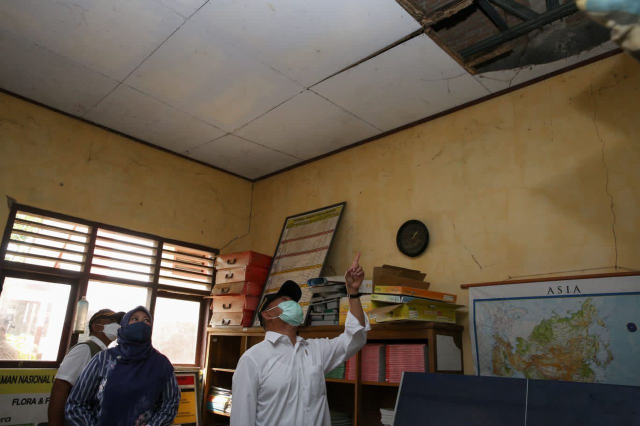 podiumnews.com-Prioritas Perbaikan Sarpras Pendidikan Pasca Gempa di Banten