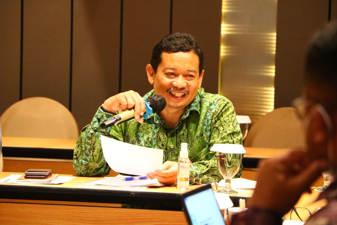 podiumnews.com-Perkuat Program Literasi Secara Menyeluruh