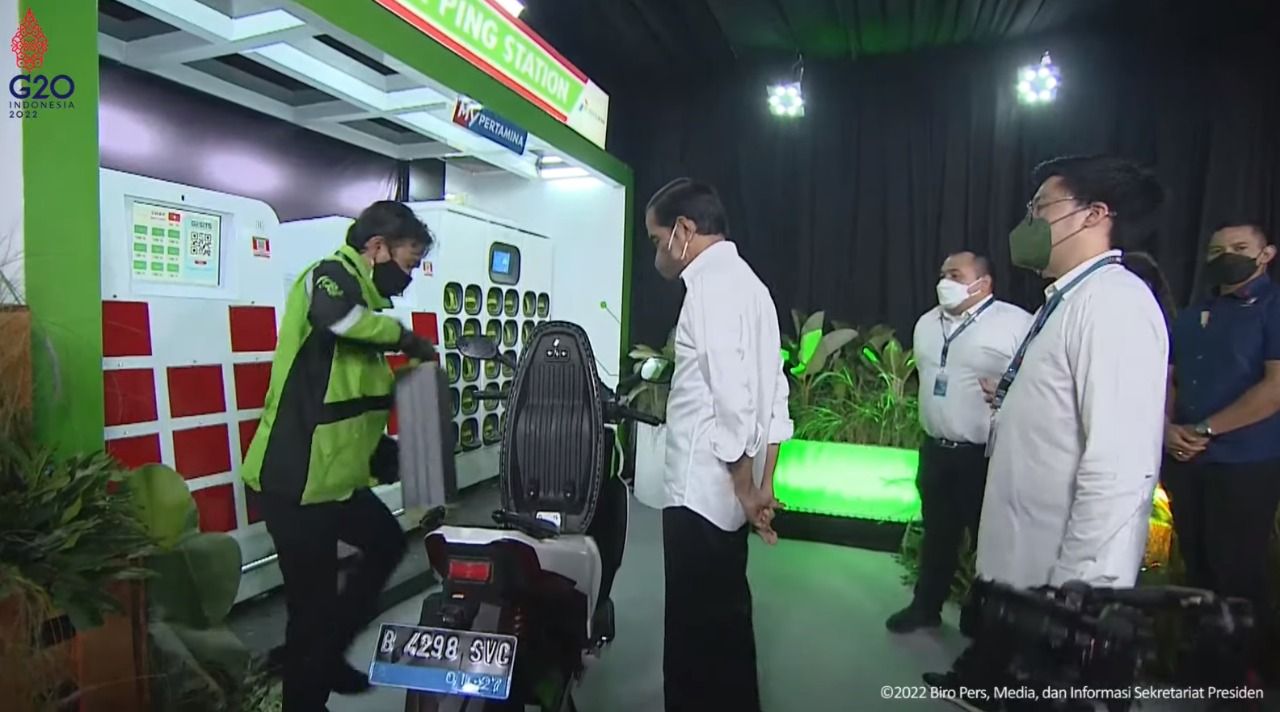 podiumnews.com-Presiden Nyatakan Komitmen Pemerintah Masuk ke EBT