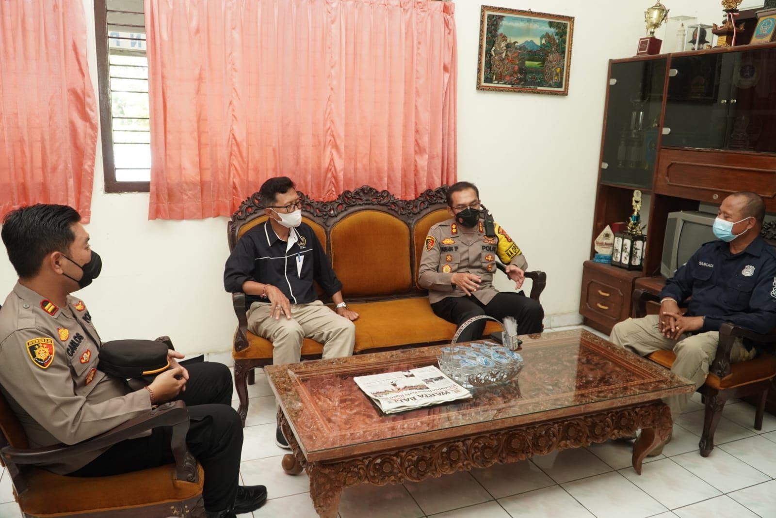 podiumnews.com-Kunjungi PWI Bali, Kapolresta Pererat Silahturahmi dengan Insan Pers 