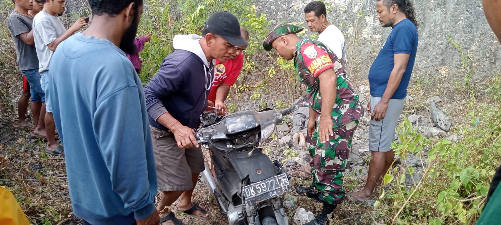 podiumnews.com-Mabuk, Pemotor Tewas Terjun ke Jurang di Ungasan 