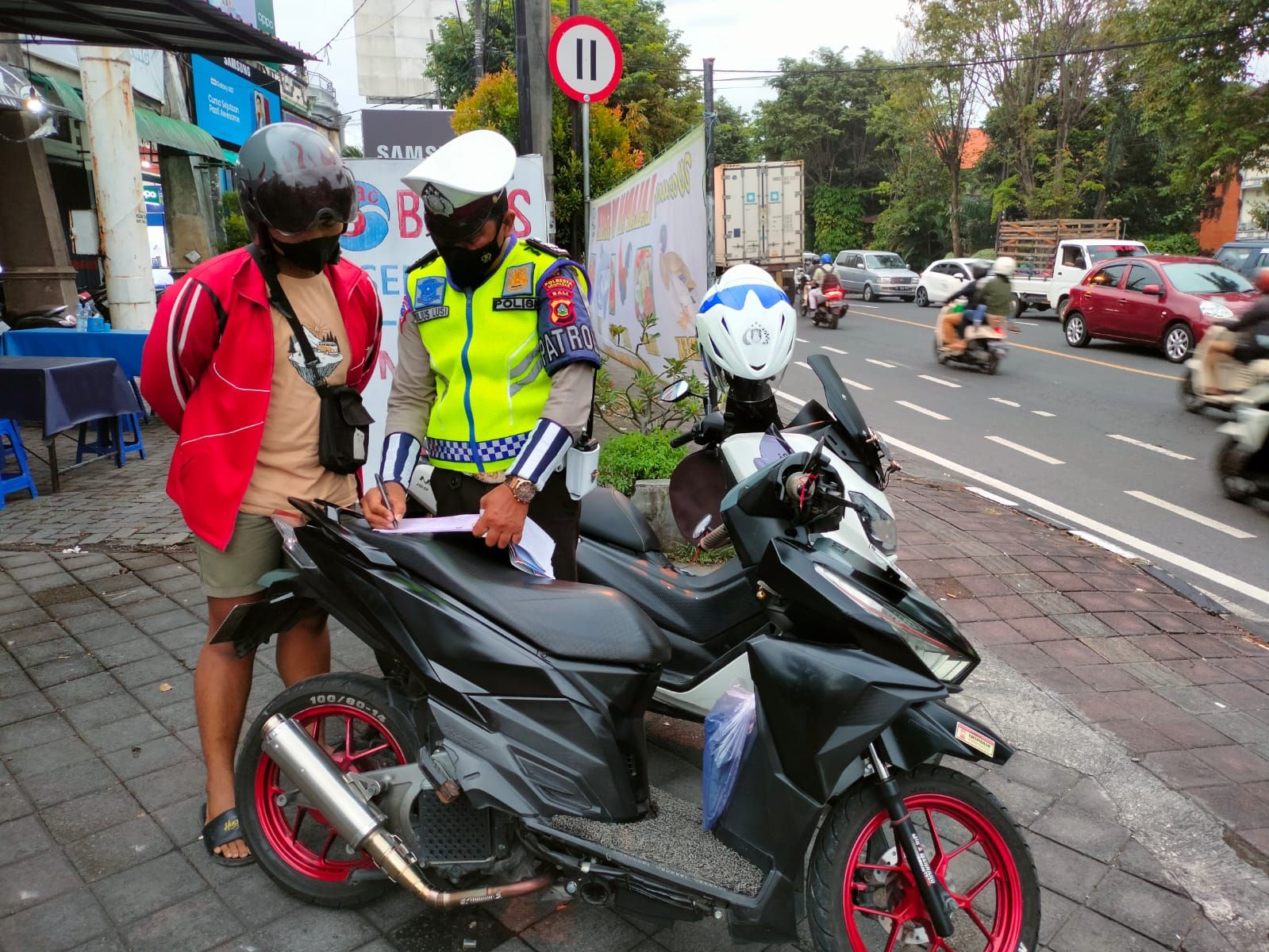 podiumnews.com-Polisi Kembali Ingatkan Larangan Knalpot Brong