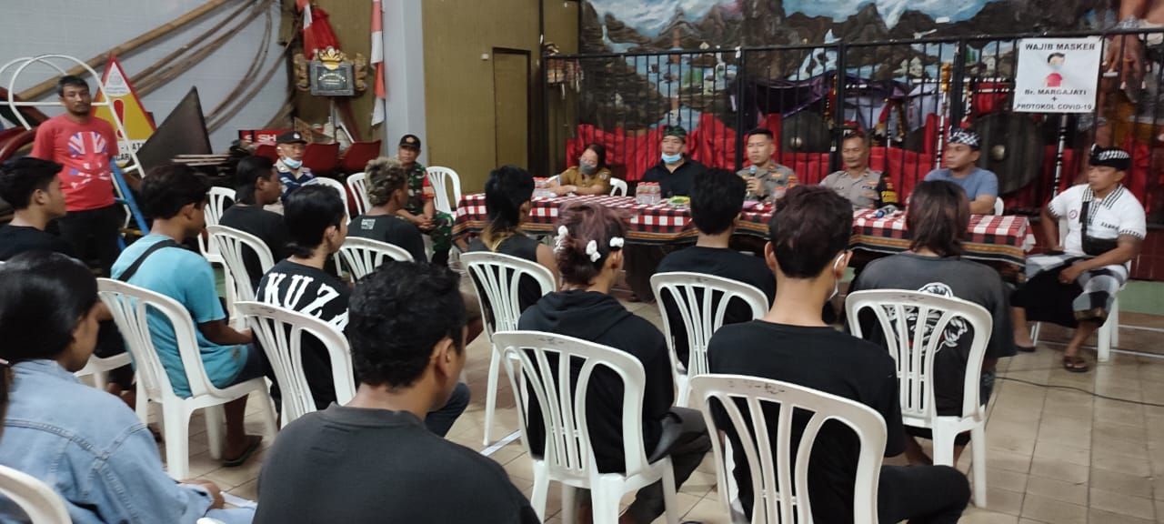 podiumnews.com-Belasan Pengamen dan Gepeng di Denpasar Terjaring Penertiban