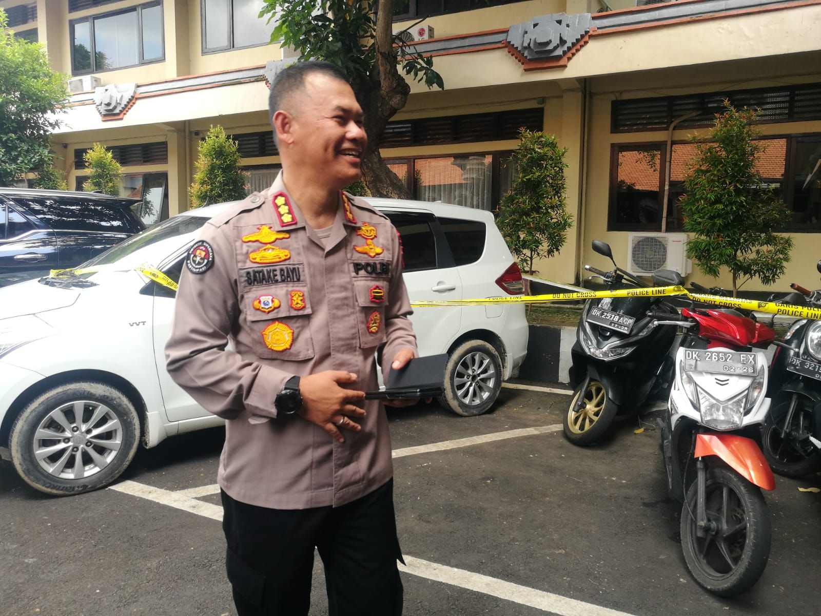 podiumnews.com-Oknum Polisi Gelapkan Belasan Motor dan Mobil