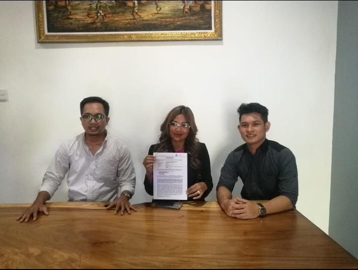 podiumnews.com-IRT Disiram Teh Kemasan Lapor Polisi