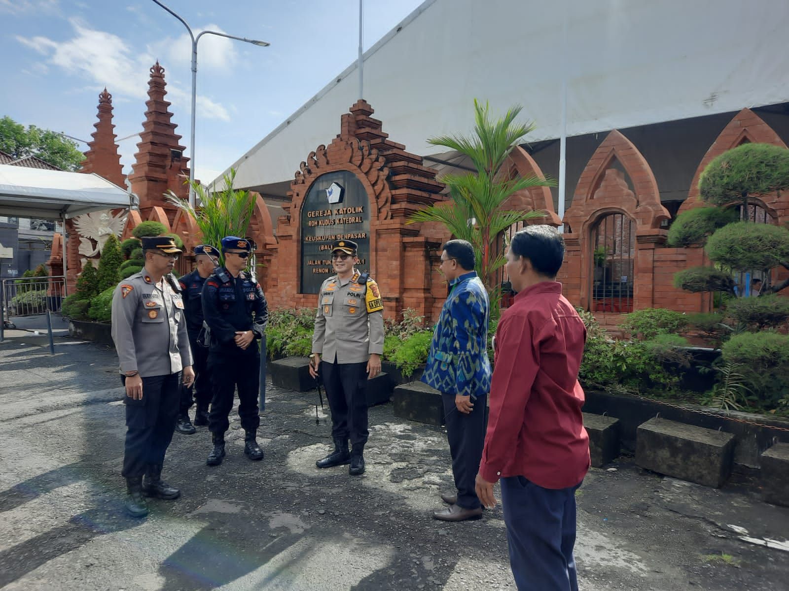 podiumnews.com-Jumat Agung, Kapolresta  Cek Pengamanan Gereja