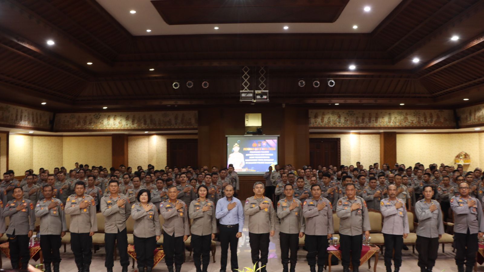 podiumnews.com-Polres Badung Kini Miliki Ratusan Polisi Banjar