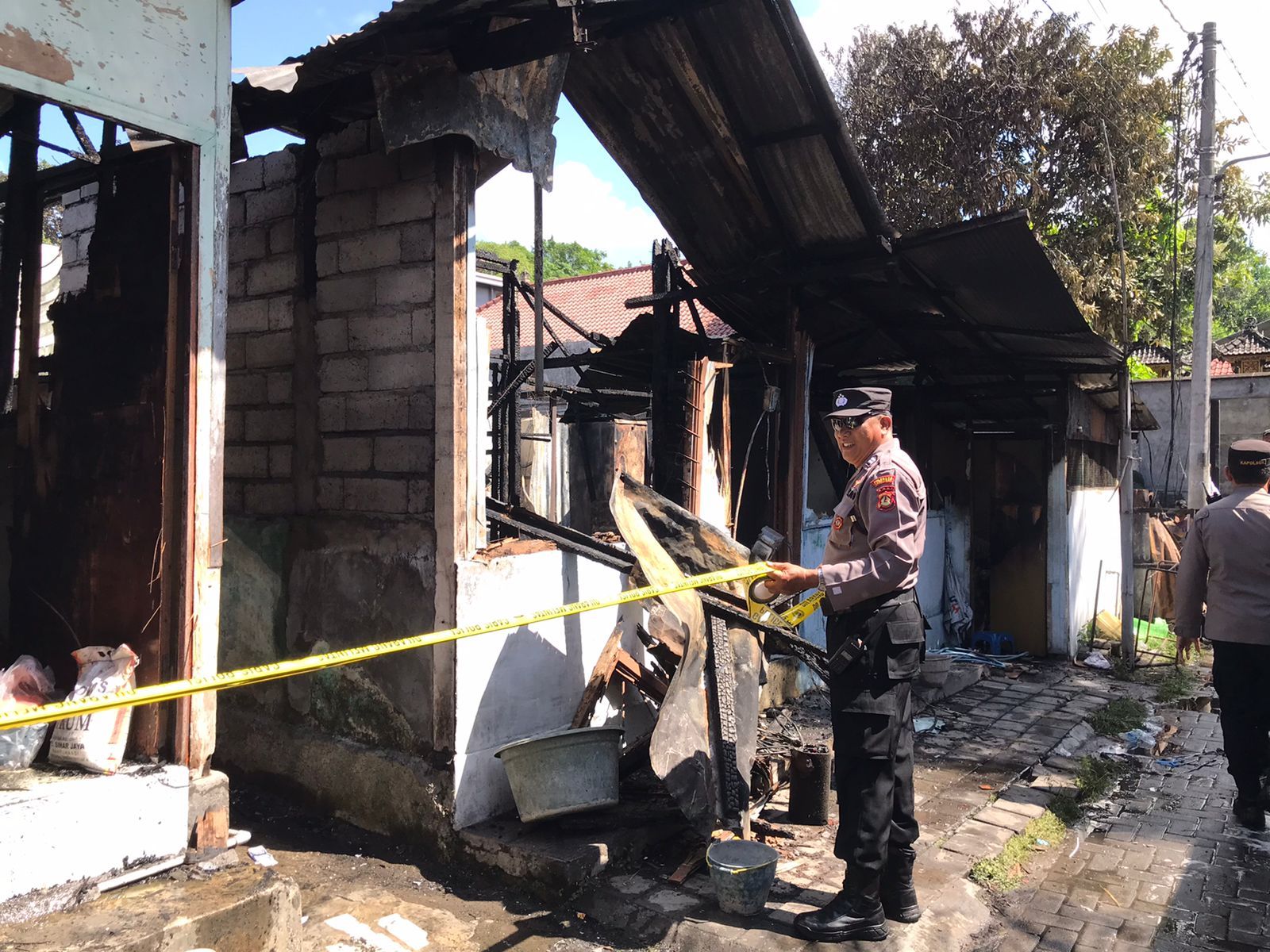 podiumnews.com-Puluhan Rumah di Jalan Kartini Hangus Terbakar