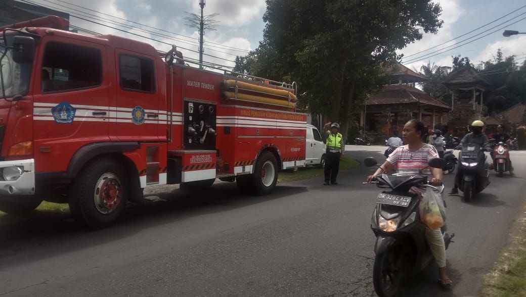 podiumnews.com-Dua Pelinggih Merajan di Abiansemal Terbakar