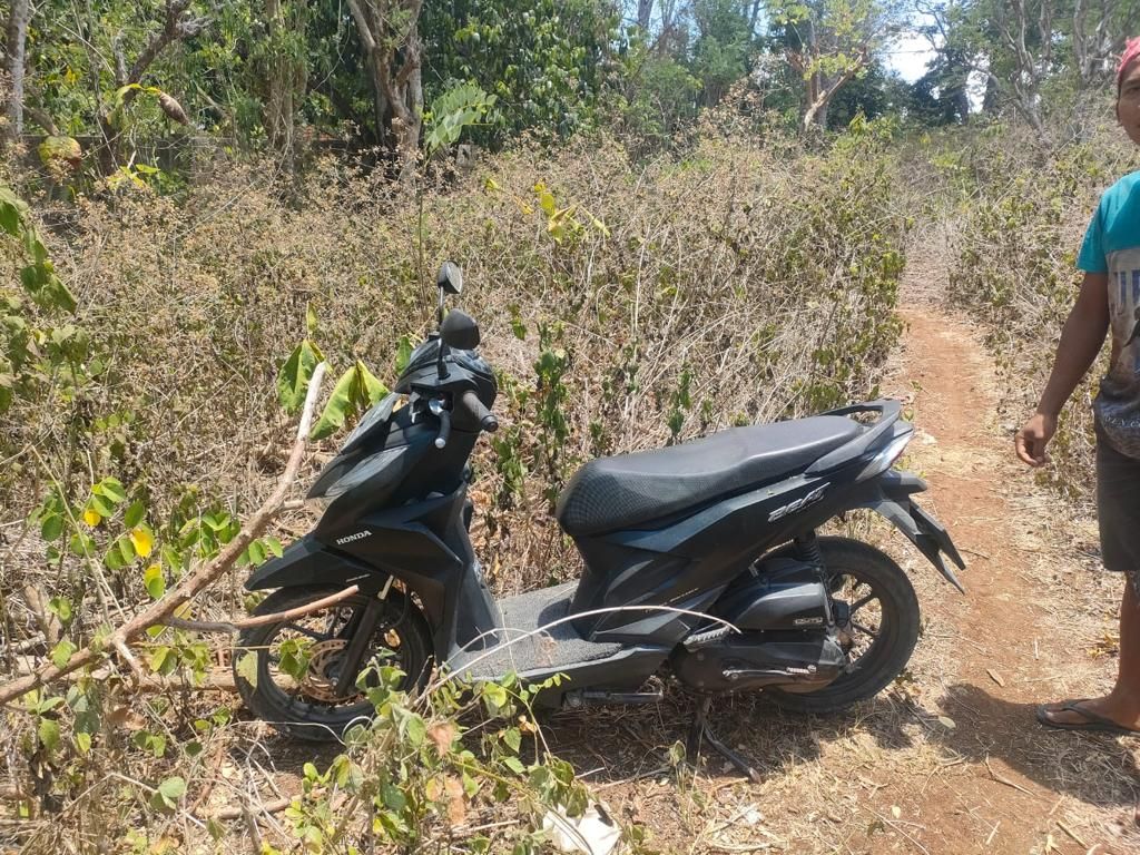Motor Dicuri Saat Swafoto di Pecatu