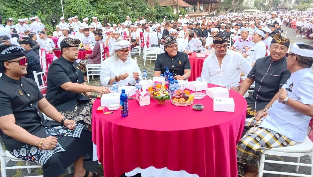 podiumnews.com-Ketua DPRD Putu Parwata Hadiri Perayaan HUT Baladika Bali Angunggah Shanti