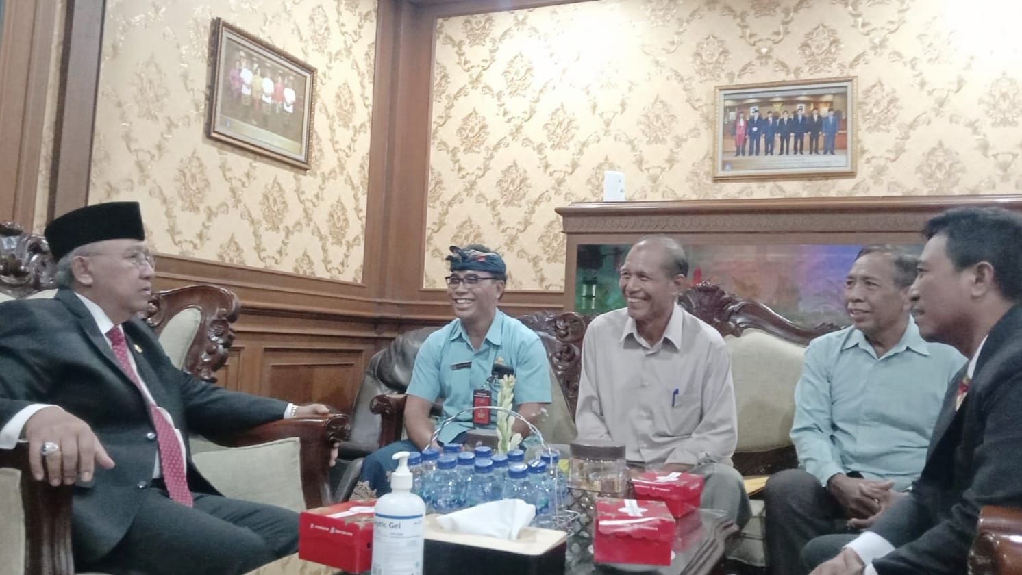 podiumnews.com-DPRD Badung Memberikan Perhatian Khusus Pada Lansia