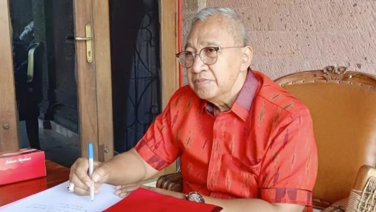 Ketua DPR Putu Parwata Ajak Masyarakat Ikut Tingkatkan Pengawasan Tanggapi Bule Berulah di Badung