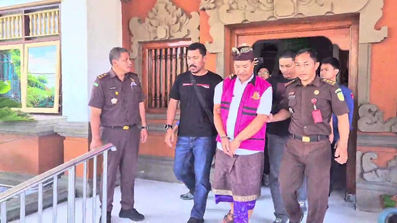 podiumnews.com-Pejabat Buleleng Peras Pengembang Rumah Murah