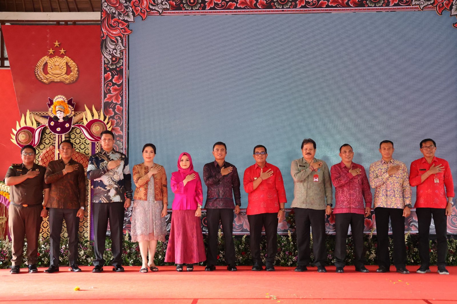 Bupati Tabanan Hadiri Acara Kenal Pamit Kapolres Tabanan
