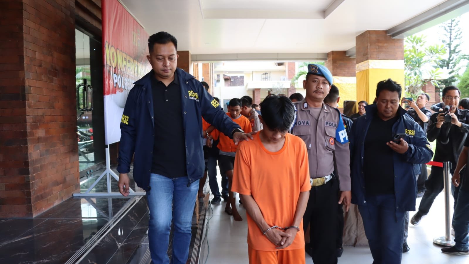 Terlibat Pinjol, Roy Nekat Bobol Brankas Timezone Level 21 Mall Denpasar