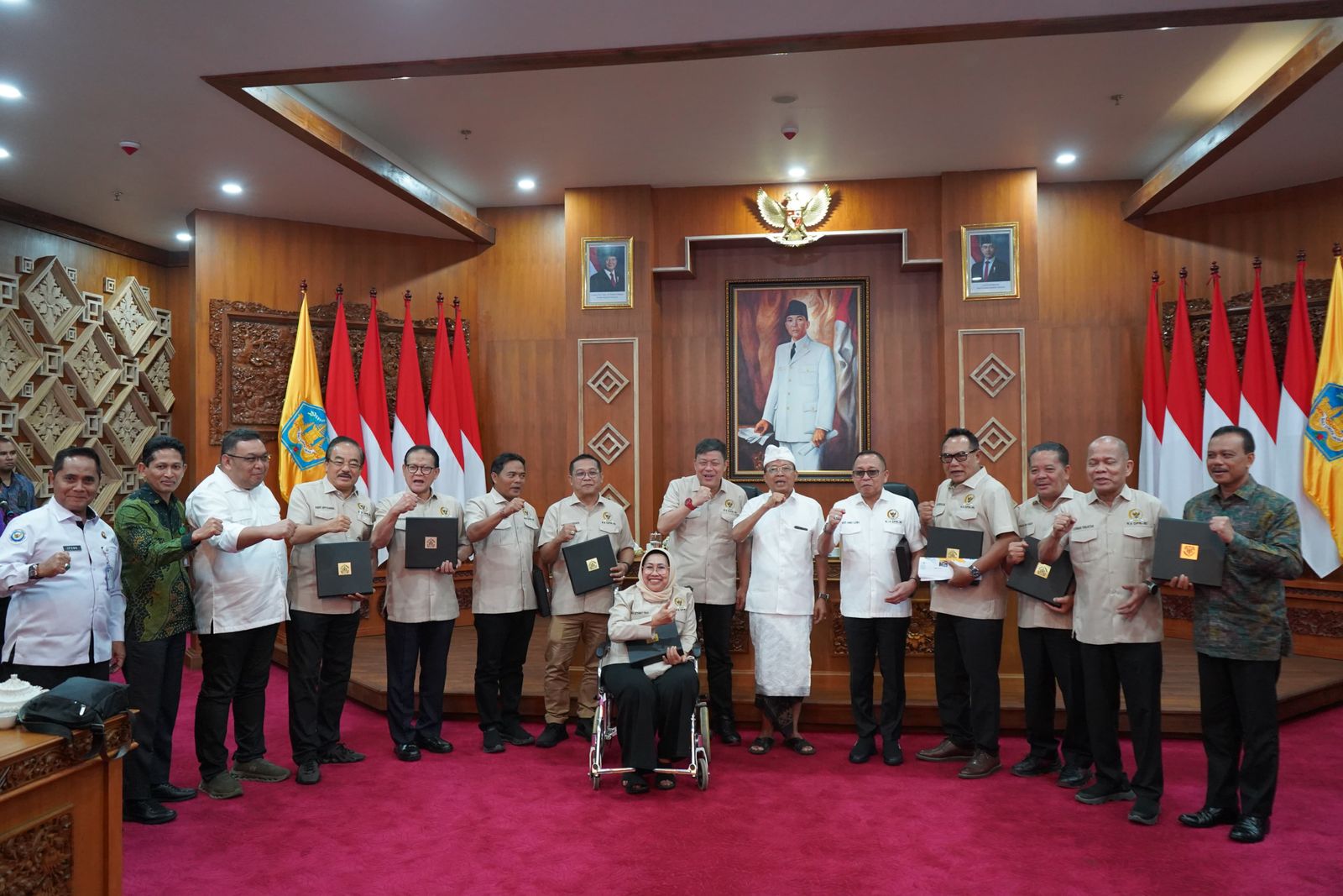 podiumnews.com-Bali Jadi Pulau Organik, Komisi IV DPR Dukung Program Gubernur Koster
