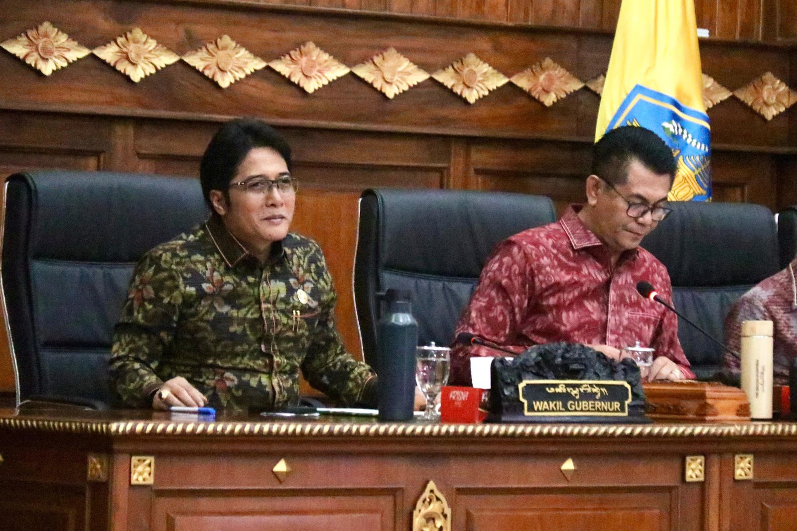 Wagub Bali Dorong Raperda Transportasi Digital, Lindungi Pengemudi Lokal
