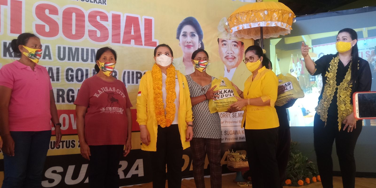 podiumnews.com-DPP IIPG Gelar Baksos Bagi Ratusan Paket Sembako