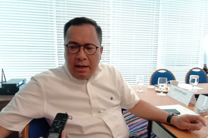 podiumnews.com-Stafsus Presiden Tegaskan Indonesia Belum Resesi Ekonomi