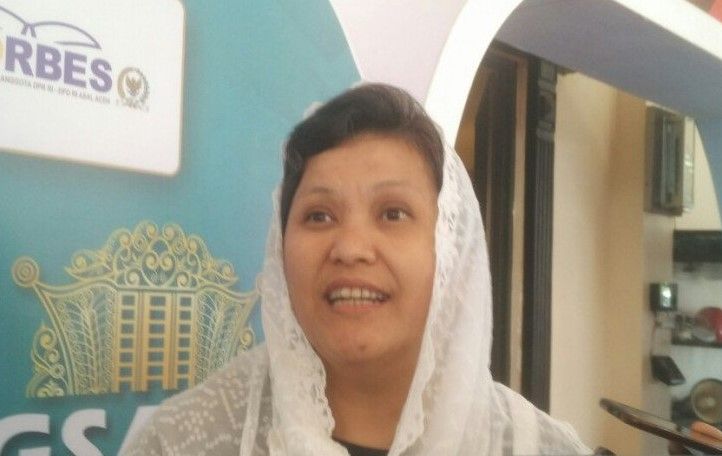 Gerakan Ekstra Parlementer, Lestari Moerdijat: Buang Energi Secara Percuma
