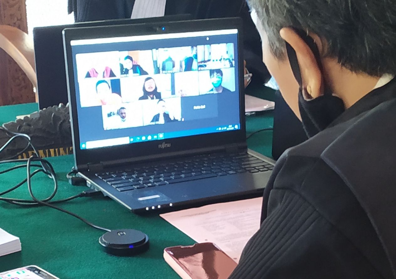 podiumnews.com-Berencana Tempel Sabu, Buruh Bangunan Ini Dituntut 12 Tahun