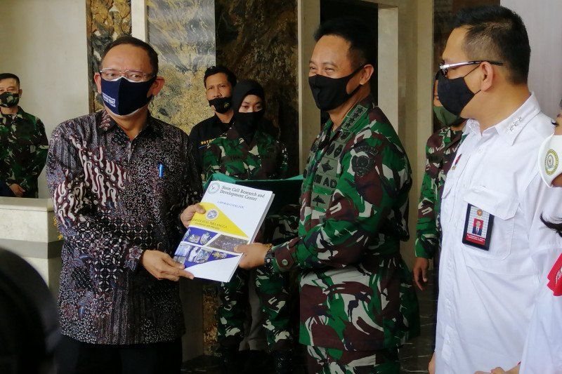 Unair Selesaikan Uji Klinis Tahap Ketiga Obat Penawar Covid-19