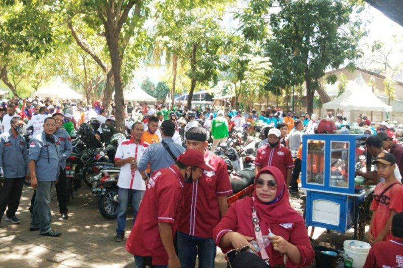 podiumnews.com-Anggota DPR Soroti Bakal Paslon Pilkada Abaikan Protokol Kesehatan