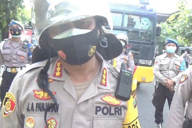 podiumnews.com-Polisi Selidiki Dugaan Penyusup Provokator dalam Aksi "Tolak Omnibus Law" di Bali