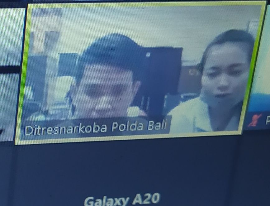 podiumnews.com-Kurir Sabu Wanita asal Banyuwangi ini Dihukum 12 Tahun