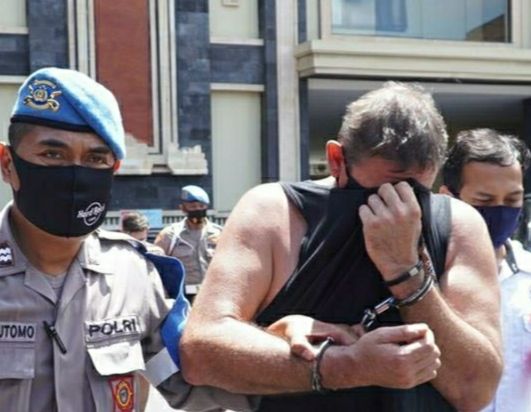 podiumnews.com-Bule Aussie Pemilik Sabu Merengek Minta Rehab Saat Diancam 12 Tahun Penjara