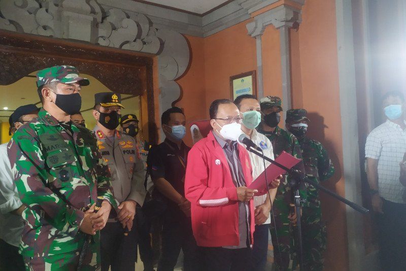 podiumnews.com-Gubernur Bali dan Nakes Siap di Vaksin COVID-19 Tahap Pertama