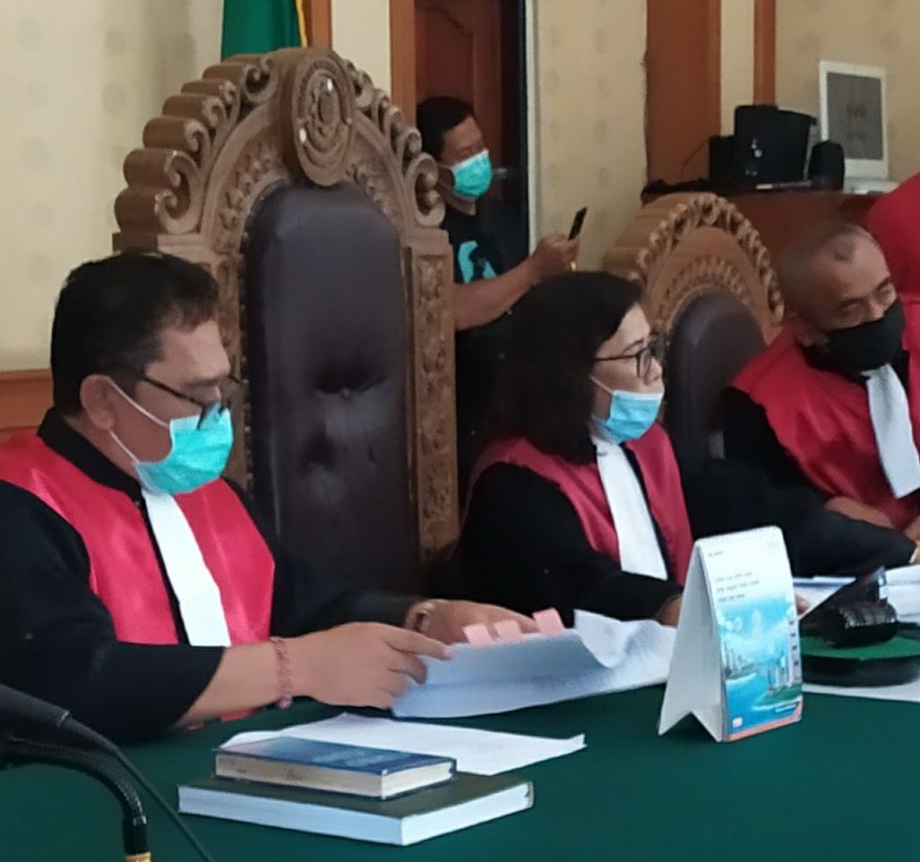 podiumnews.com-Sejoli Miliki Sabu dan Ekstasi Geranat Diganjar 11 Tahun